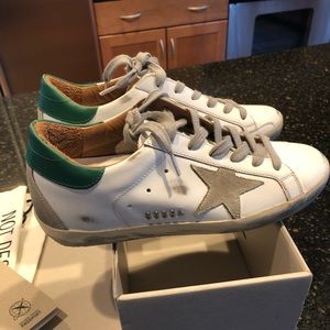 Nwt Golden Goose Sneakers - size 37 green heel backs. Super star low top